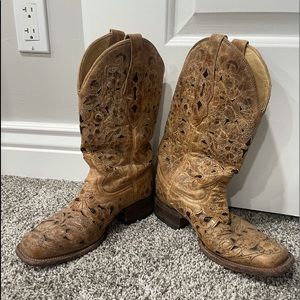 CORRAL  Cowgirl Boot Square toe